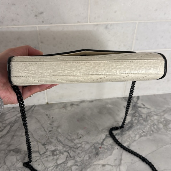 YSL classic monogram woc matalasse chevron leather - Picture 5 of 11